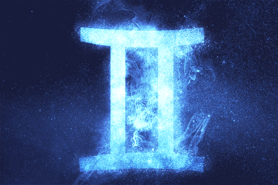Happy birthday, Gemini! See what's on tarot cards for your year
